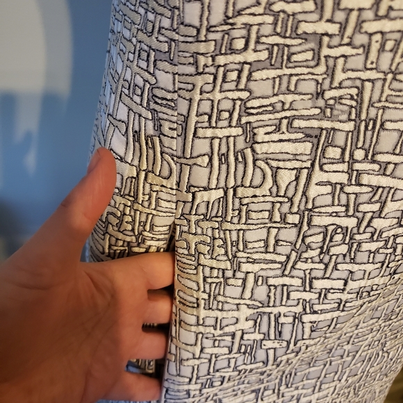 NWPT A-k-r-i-s Punto Jacquard silvery sheath dress - Picture 7 of 14